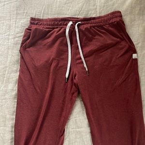 Vuori performance joggers
